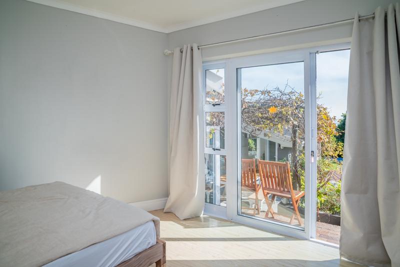 To Let 5 Bedroom Property for Rent in Crofters Valley Western Cape